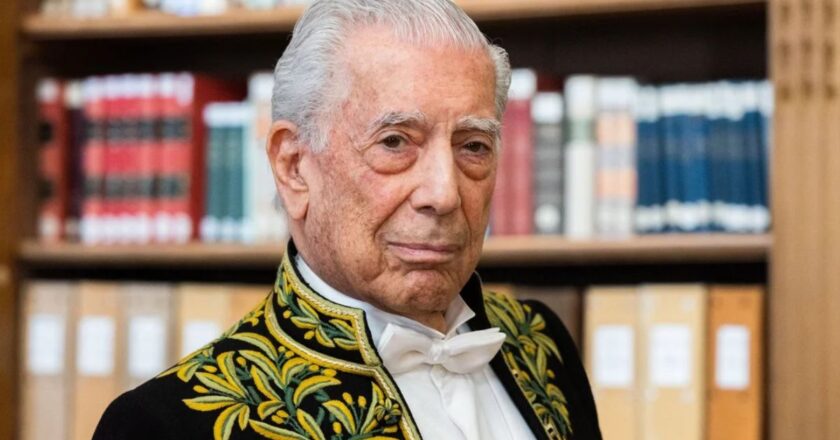 Murió Mario Vargas Llosa, figura destacada de la literatura de habla hispana