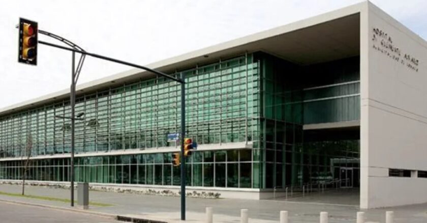 Rosario: murió un taxista que fue baleado hace más de un mes cuando fue a buscar a su hijo