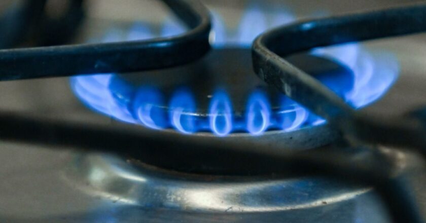 Llegó el frío: cómo prevenir enfermedades respiratorias e intoxicaciones por monóxido de carbono