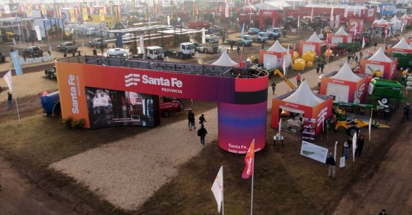 El Gobierno de Santa Fe pisa fuerte en Agroactiva: 66.800 millones de pesos en créditos a la producción