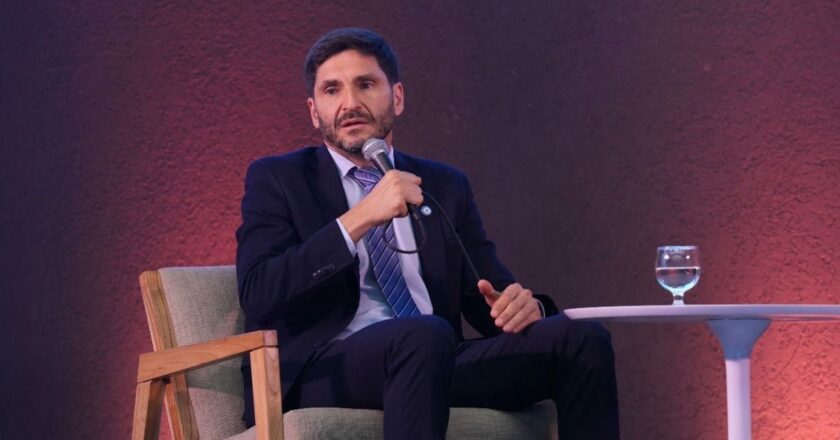 Pullaro: «El desarrollo económico para generar trabajo y crecimiento en Argentina»