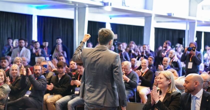 Pullaro destaca el modelo productivo santafesino a nivel internacional.