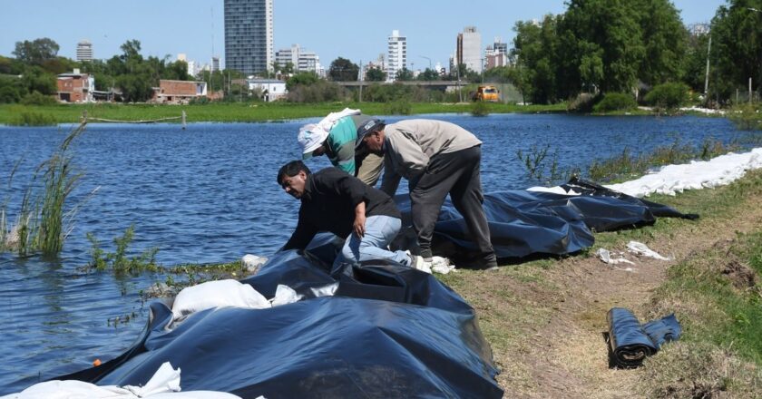 Santa Fe prioriza leyes para reparar inundaciones en vez de prevenirlas según estudio