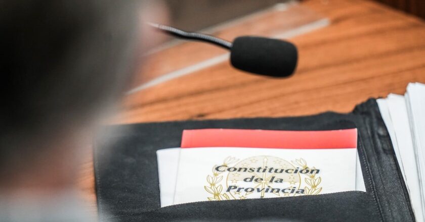 Entra en vigencia la nueva Constitución de Santa Fe