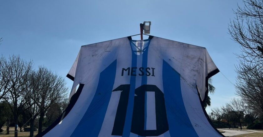 Rumbo al Mundial 2026: los niños de Esperanza podrán firmar una camiseta gigante para la Selección Argentina