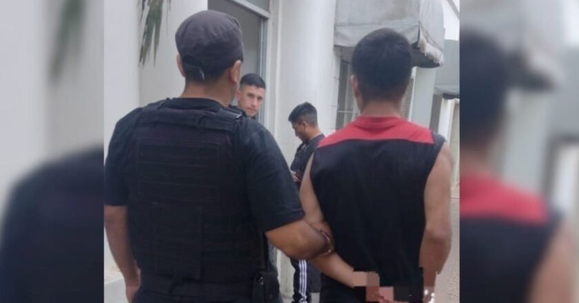 Santa Fe: detuvieron por asalto a mano armada a mujer y su nieta en barrio Candioti