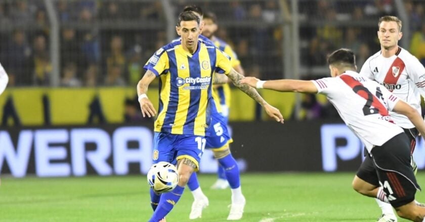 Rosario Central revirtió el resultado y derrotó a River