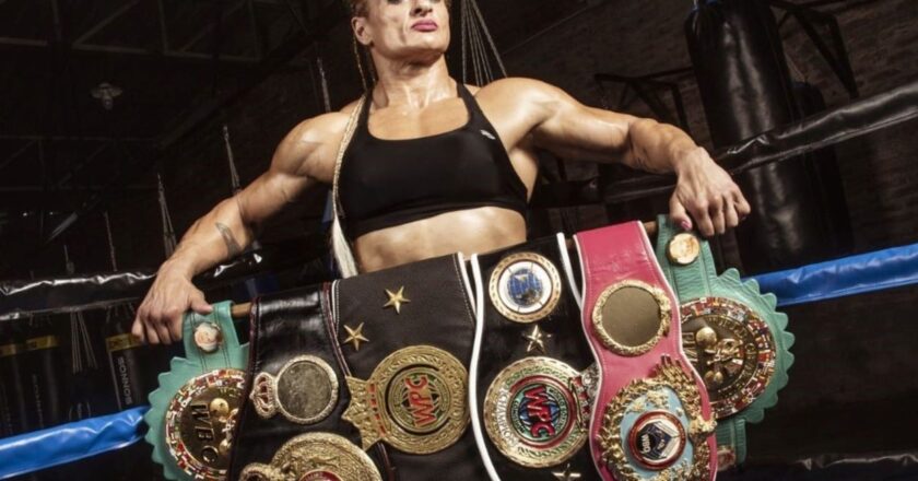 Avanza ley en la Legislatura para que microestadio del CARD Rosario lleve el nombre de Alejandra Locomotora Oliveras