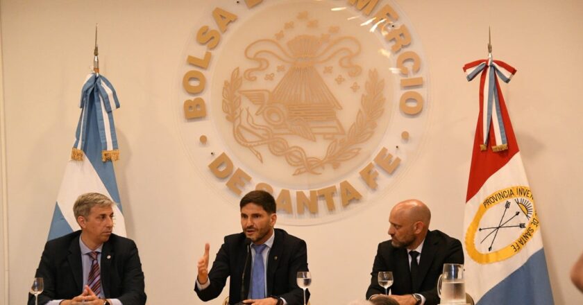 Pullaro destaca a su gobierno como «aliado natural» de los sectores productivos