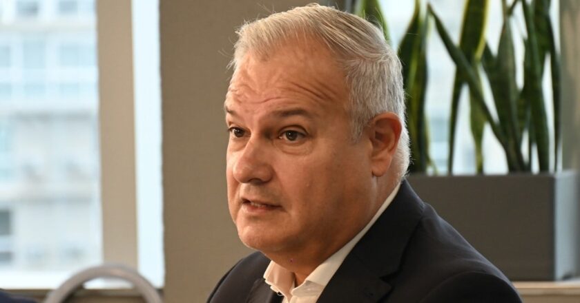 Diputado Farías advierte que no votará cualquier proyecto de reforma laboral