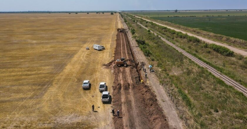 Amplían red cloacal en Vera: más vecinos con servicio