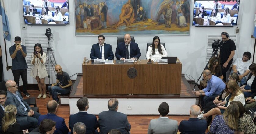 El Concejo de Santa Fe hacia 2026: equilibrio de fuerzas y renovación juvenil