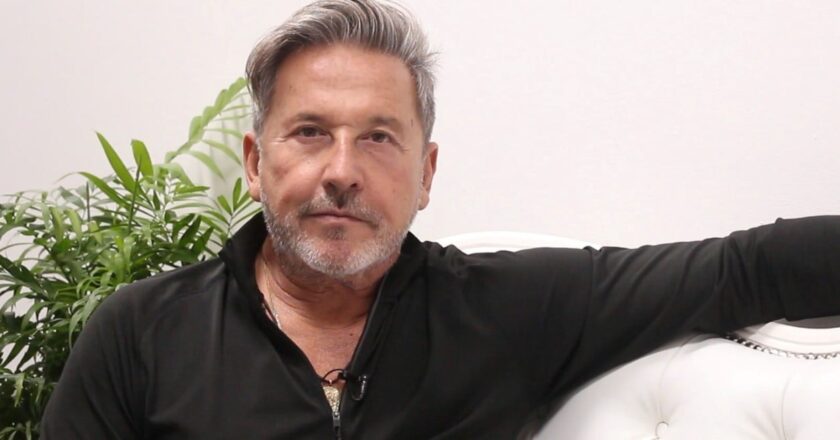 ¡Bomba! Ricardo Montaner expone su vida sin filtro en una serie que dará que hablar