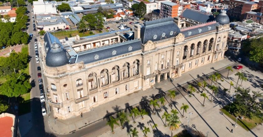 El Gobierno de Santa Fe regulariza la documentación de la Casa Gris