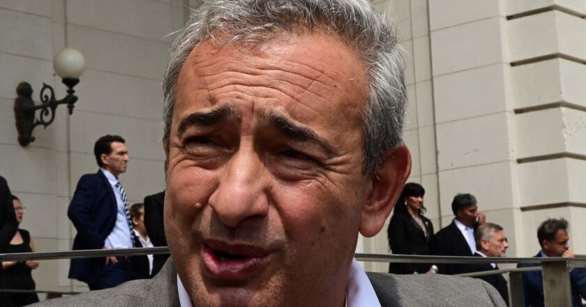 Javkin prioriza la Ley de Municipios sobre la de Coparticipación