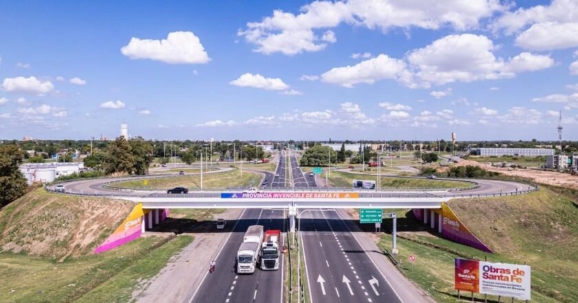 Habilitan tercer carril en Autopista Rosario-Santa Fe desde el lunes