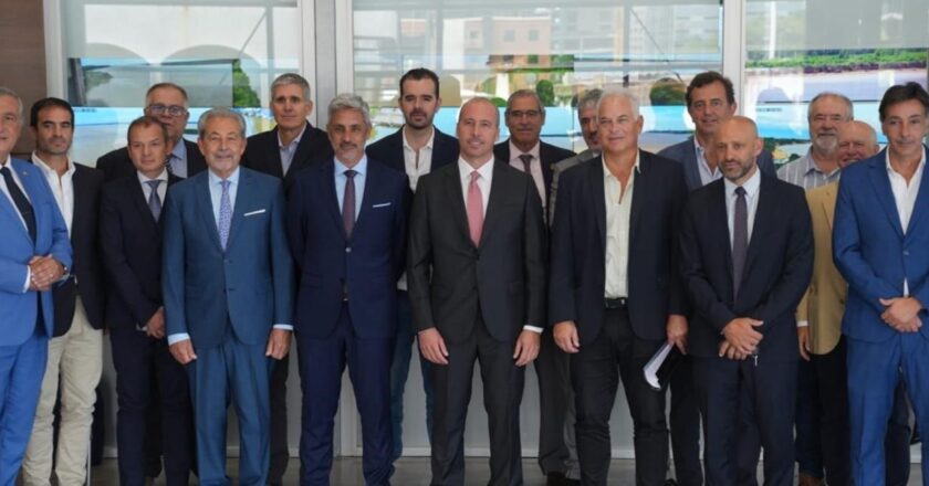 Santa Fe impulsa Consejo de la Hidrovía: control técnico permanente y sede en Rosario