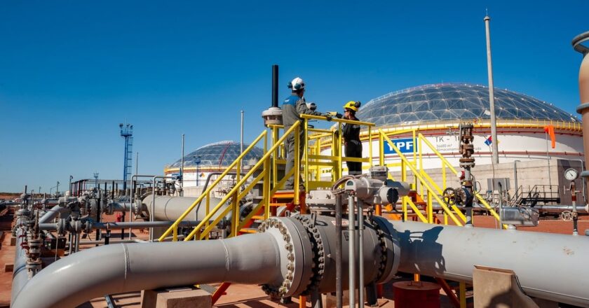 Las empresas santafesinas que acompañan a Pullaro en Vaca Muerta