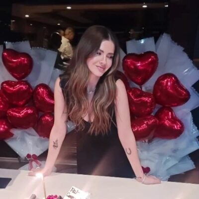 La China Suárez festejó sus 34 años en un yate en Turquía