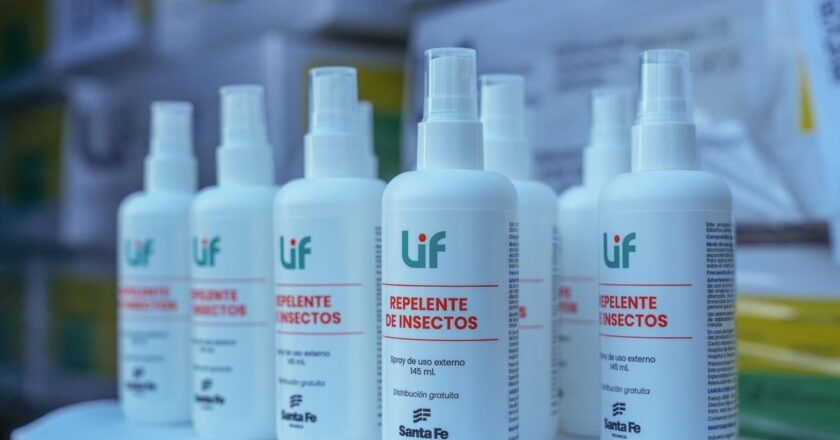 Santa Fe dona repelentes a Tucumán por dengue ante el retiro de Nación