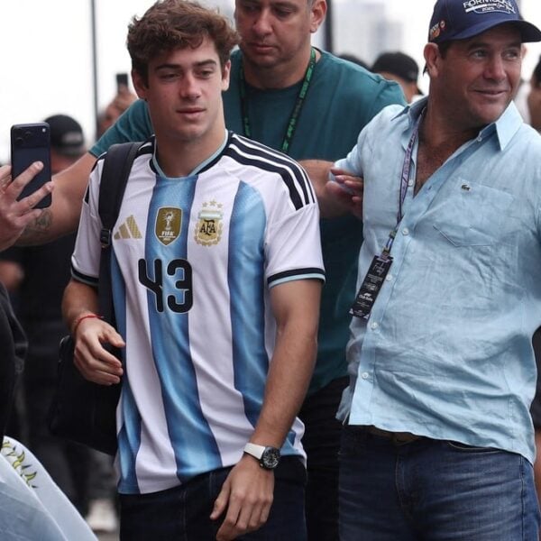 Colapinto brindará una exhibición inédita con su monoplaza en Buenos Aires