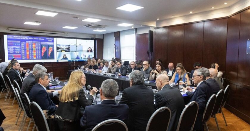 Gobierno santafesino alerta por demoras en la entrega de vacunas antigripales