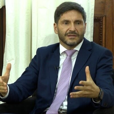 Pullaro alerta por dificultades en el modelo económico nacional