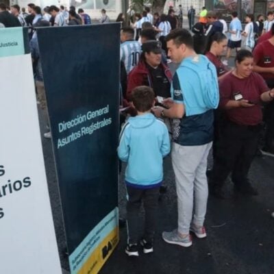 Tribuna Segura veta ingreso a estadios a deudores alimentarios
