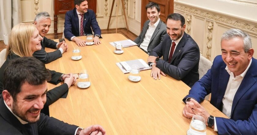 Pullaro se reunió con gobernadores de Mendoza, Chubut y Corrientes