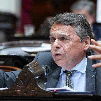 Giuliano considera una injusticia la eliminación de pasajes gratuitos a personas con discapacidad