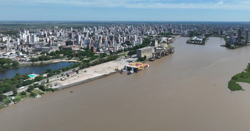 El Puerto de Santa Fe prepara la licitación para concesionar terminal de contenedores