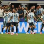 Con un doblete de Messi, Argentina derrota a Austria y queda primera en su grupo