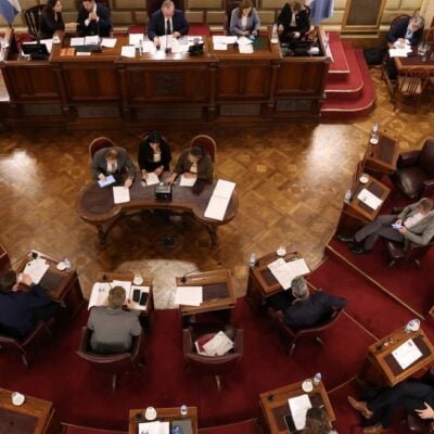 Modifican el proyecto de Ficha Limpia para empresas contratistas
