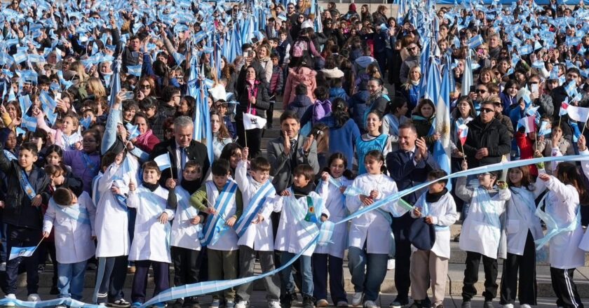 Inauguraron la restauración del Monumento a la Bandera de Rosario