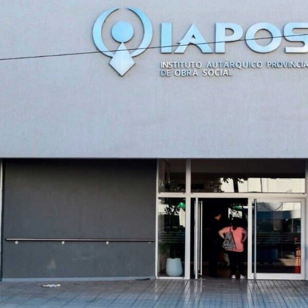 Pullaro busca ampliar el programa Día Preventivo para afiliados a IAPOS