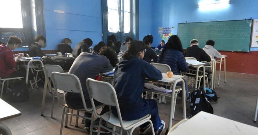 Docente rechazaron la propuesta salarial del Gobierno de Santa Fe