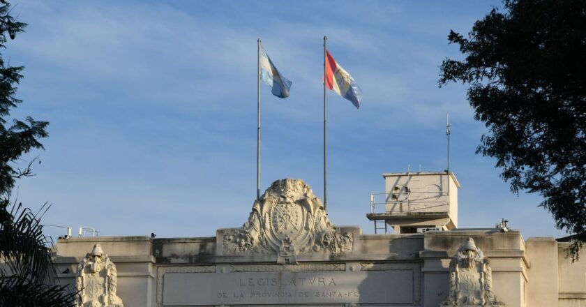 El Senado provincial sesiona y la reforma electoral e es el epicentro de la actividad
