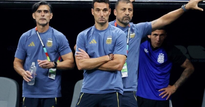 Scaloni persigue la histórica marca de técnicos con dos Mundiales