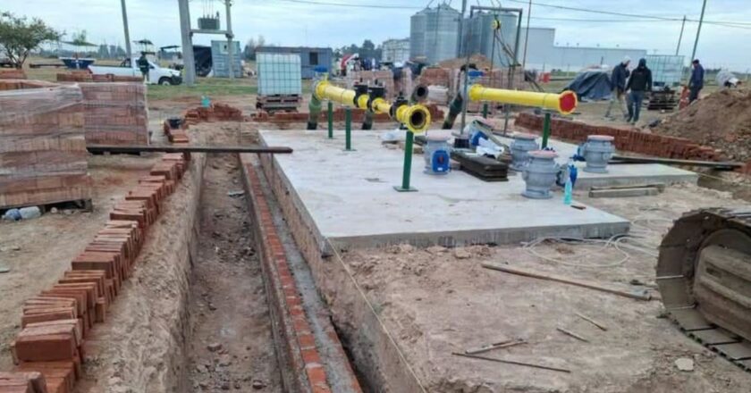 Gasoducto del Área Industrial de Santa Fe: obras en etapa final para su inminente puesta en marcha.