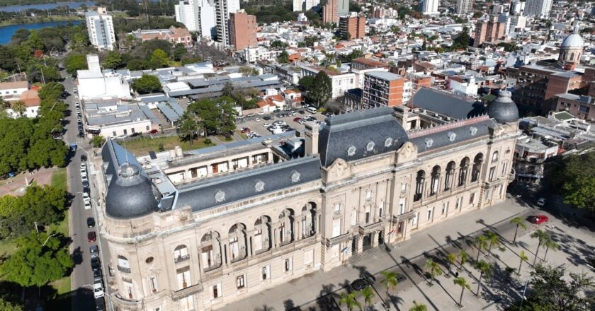 Pullaro preside reunión de gabinete para coordinar políticas provinciales