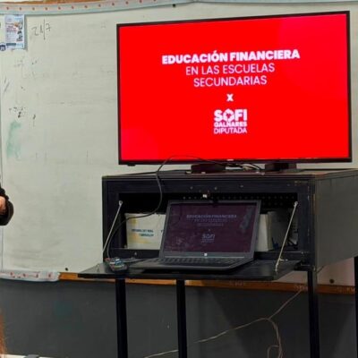 Alumnos de Venado Tuerto, Wheelwright, Murphy y San Eduardo se capacitaron en educación financiera