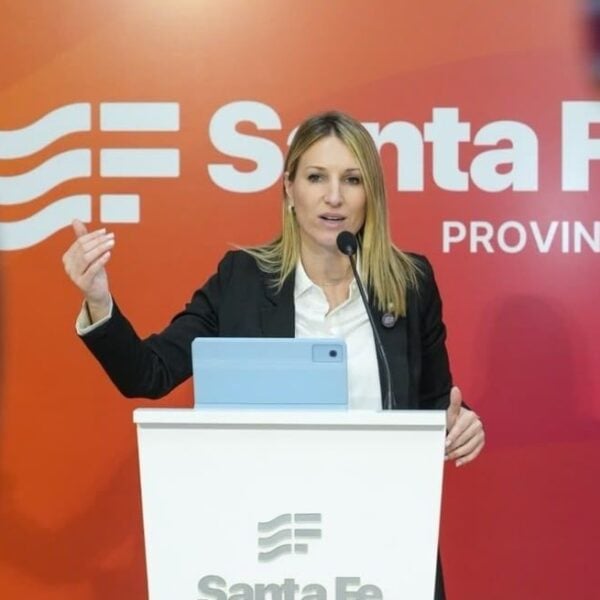 Santa Fe: La Provincia aseguró dictado normal de clases este lunes
