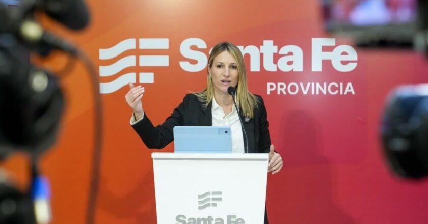 Santa Fe: La Provincia aseguró dictado normal de clases este lunes
