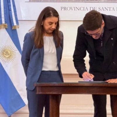 Santa Fe refuerza su alianza con UNICEF e incorpora nueve municipios a las políticas de infancia