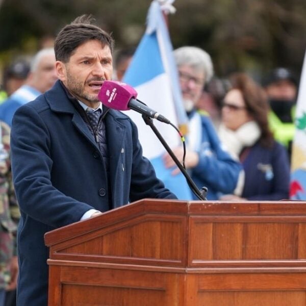 Pullaro llamó a reivindicar el legado histórico de San Martín y el Brigadier López