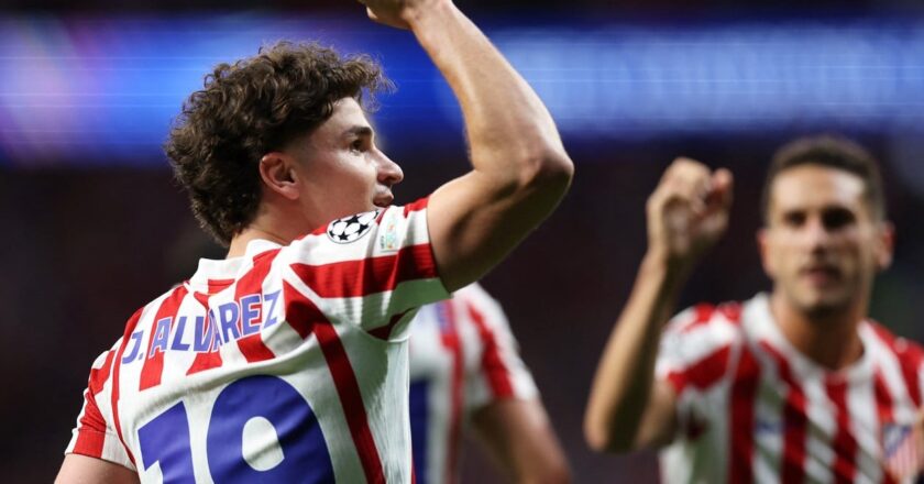Julián Álvarez presiona a Atlético de Madrid por su pase al Barcelona