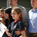 Entregan 54 viviendas a familias en Villa Setúbal