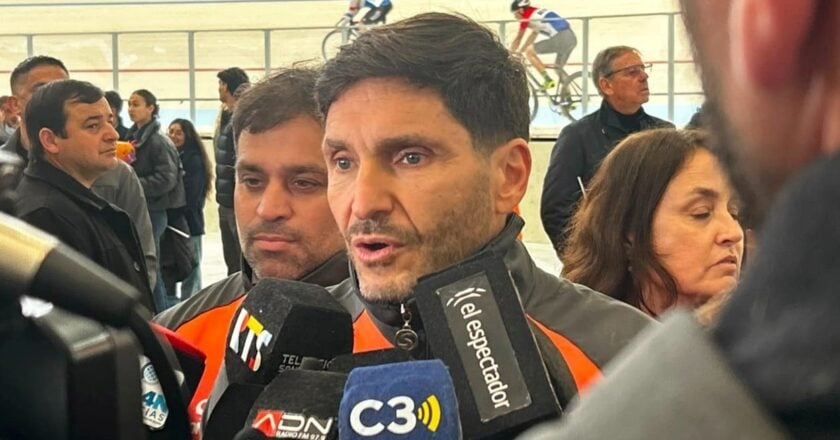 Maximiliano Pullaro no viajará a París junto al presidente Javier Milei