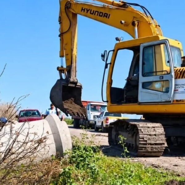 Emergencia hídrica: la Provincia garantiza un préstamo para que la Municipalidad de Santa Fe compre maquinaria