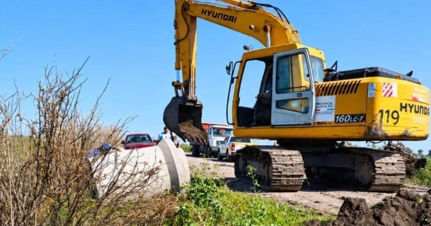 Emergencia hídrica: la Provincia garantiza un préstamo para que la Municipalidad de Santa Fe compre maquinaria